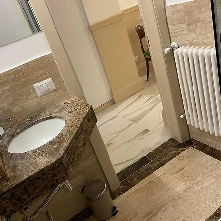 Cozy Luxury Pantheon Guest house