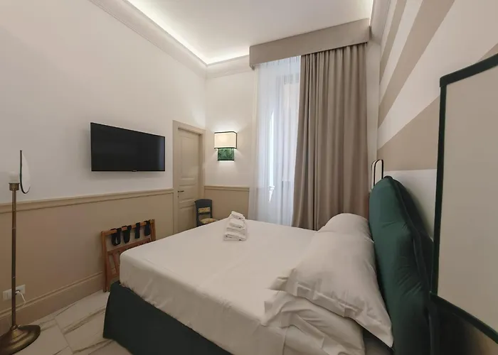 Cozy Luxury Pantheon 4*