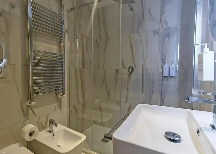 Cozy Luxury Pantheon Pensión 4*