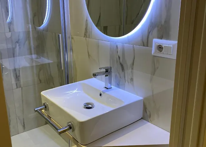 Cozy Luxury Pantheon 4* Roma